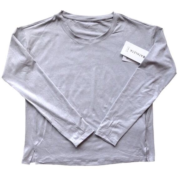 NWT Athleta Uptempo Elevate Top in Norwegian Gray Size Medium - Picture 3 of 7
